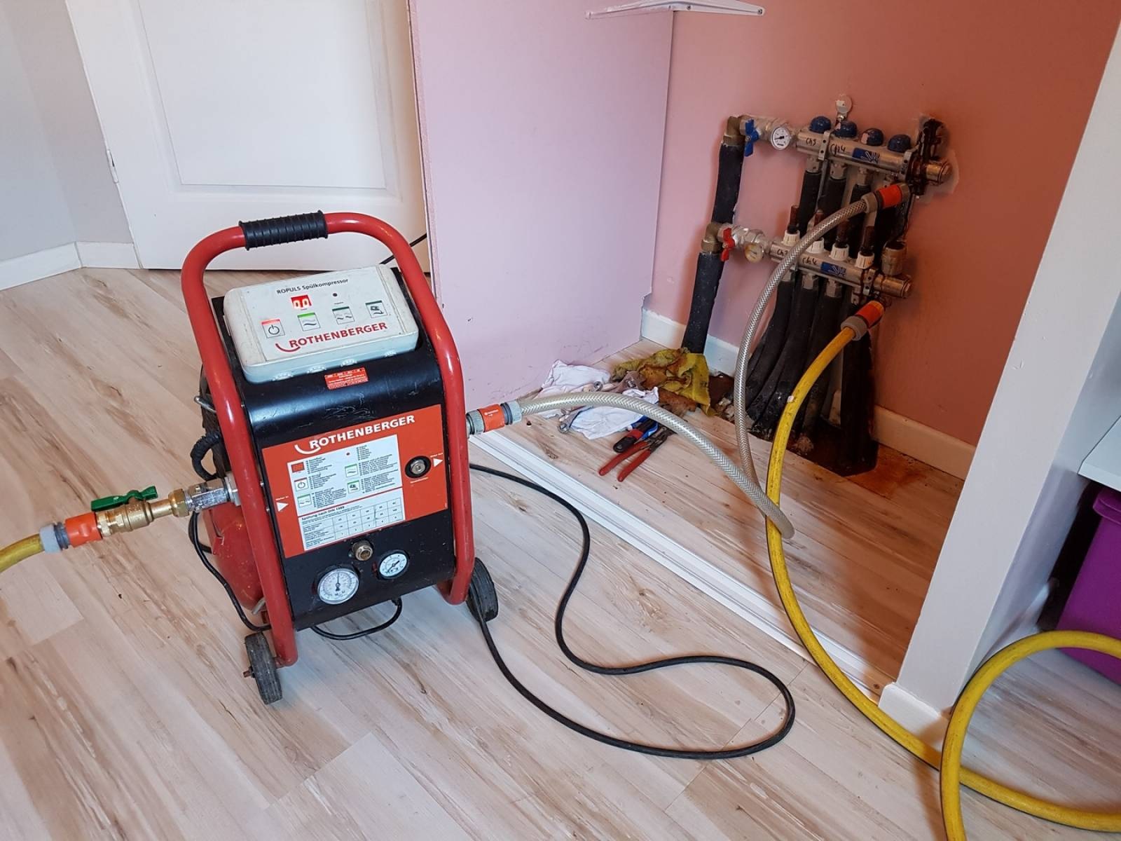 Maltepe Başıbüyük Vaillant Hermetik Şofben Kombi Bakımı
